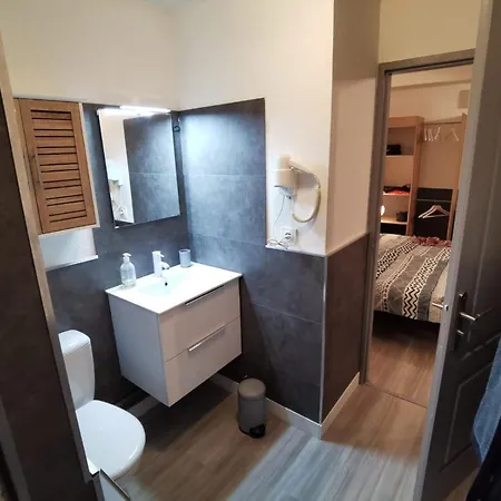 Studio Tout équipé Proche Geneve *